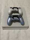 PS4 500GB + comandos.