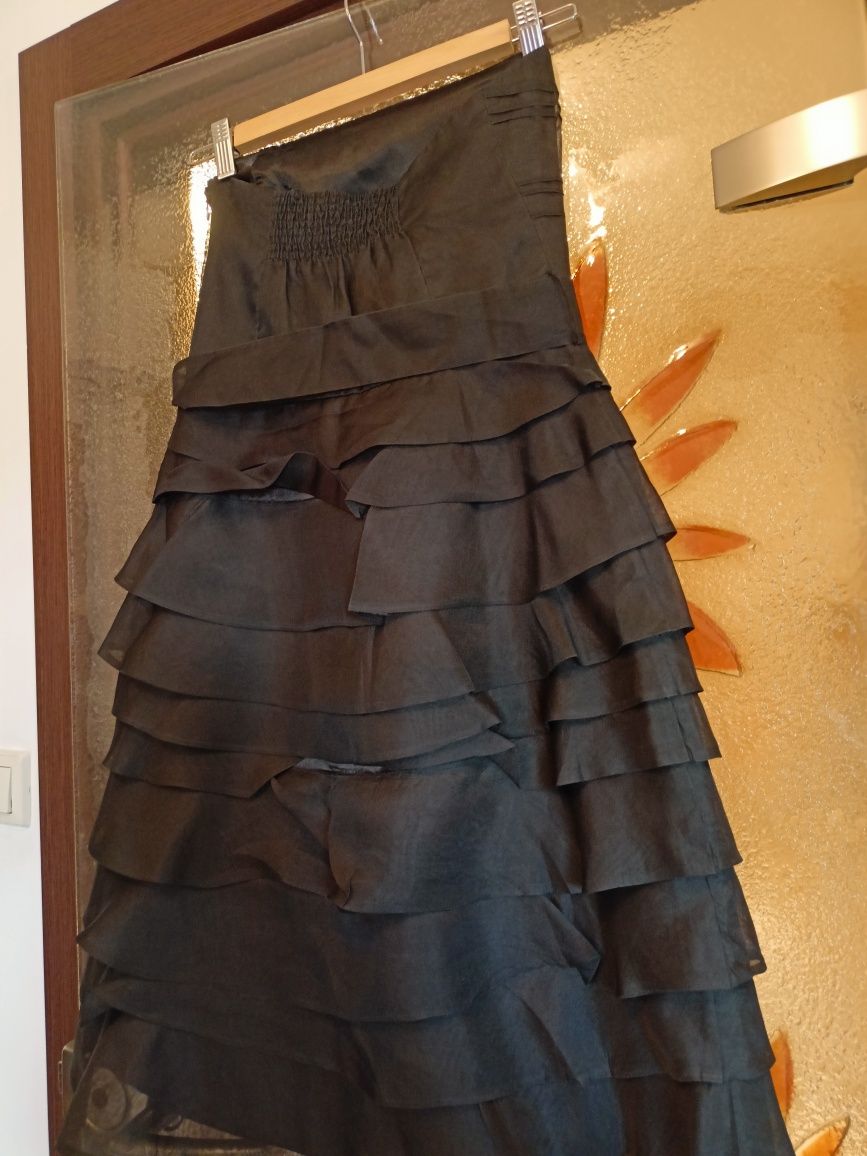 Sukienka czarna z falbanami Zara roz S