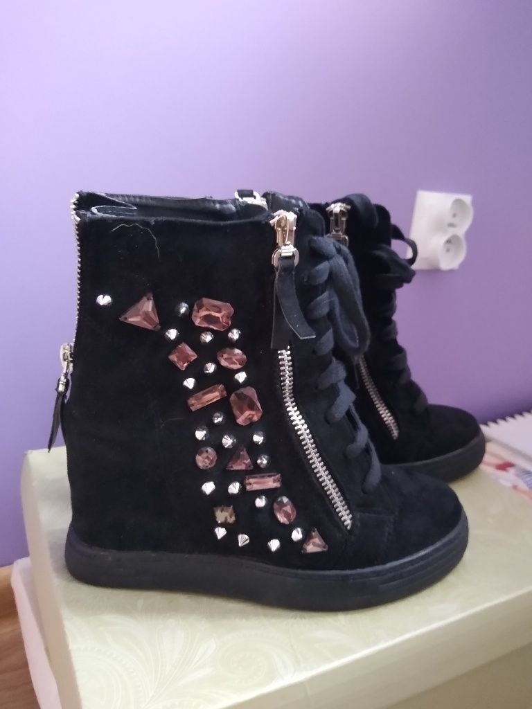 Buty koturny roz. 39