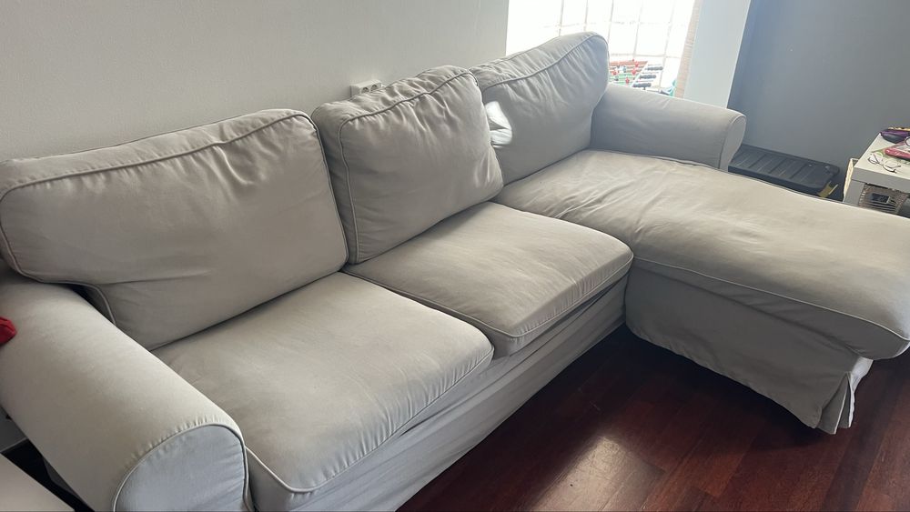 Sofa 3 lugares com chaise IKEA