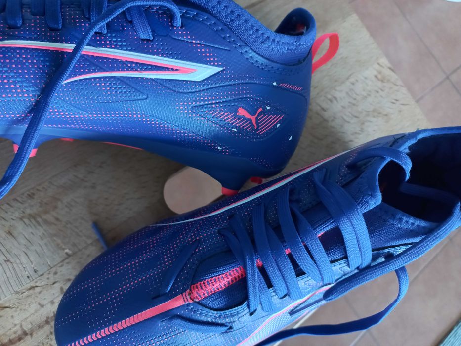 Chuteiras marca Puma novas