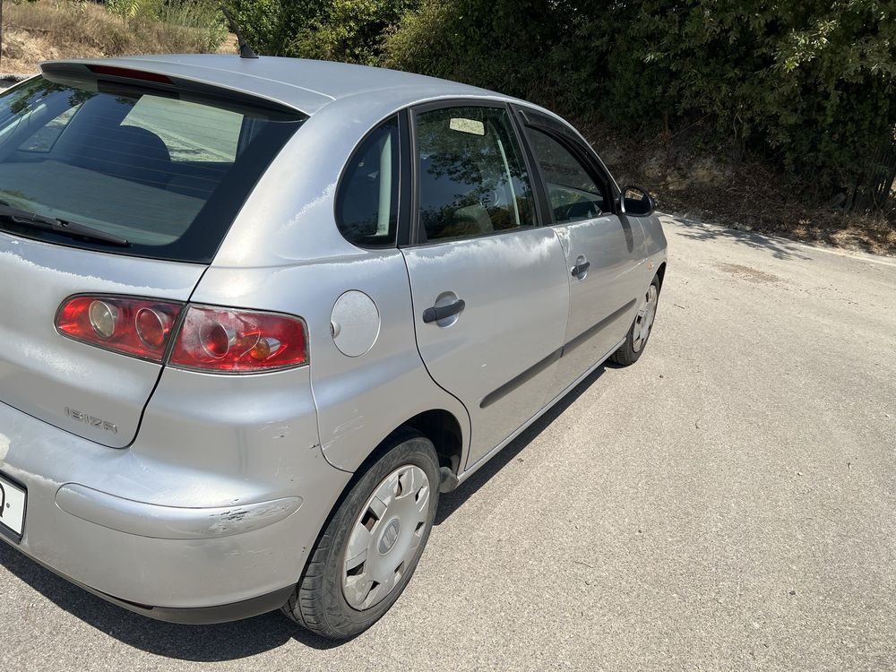 Seat ibiza 2004 gasolina