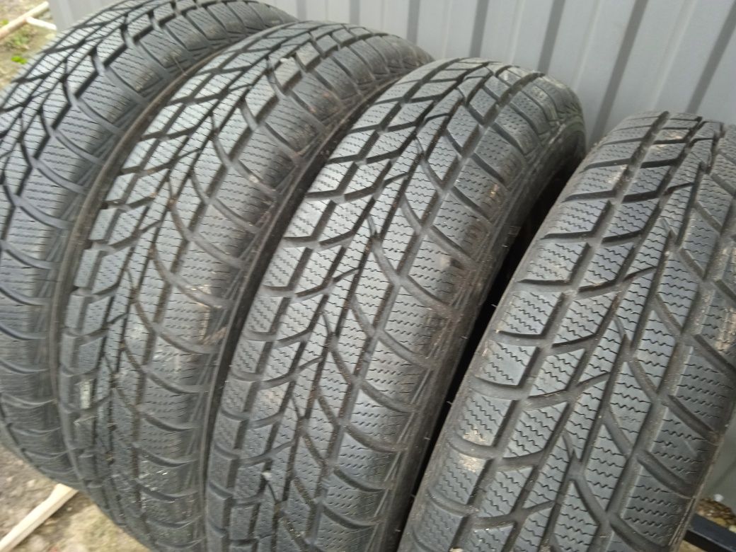 Opony Używane Zimowe 165R13 165/80R13 Hankook 7mm 19R Komplet Jasło