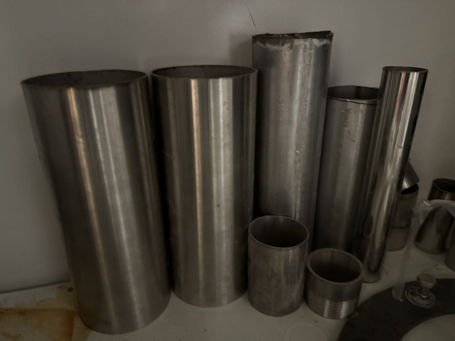 Nypel, kolanko, rura, mufa, srubunek czesci metalowe stal nierdzewna