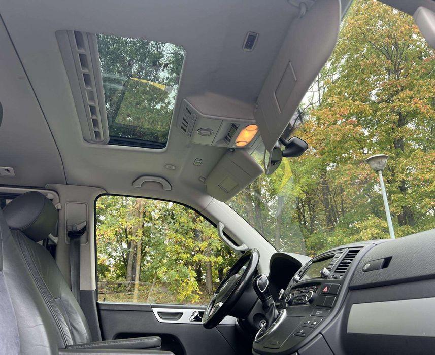 Volkswagen Multivan 2011