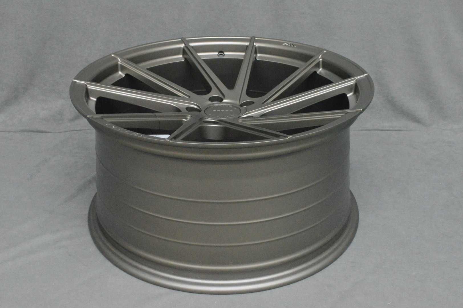 Felgi ISPIRI FFR1D 19'' 9,5J ET45 5x112 Matt Carbon Bronze