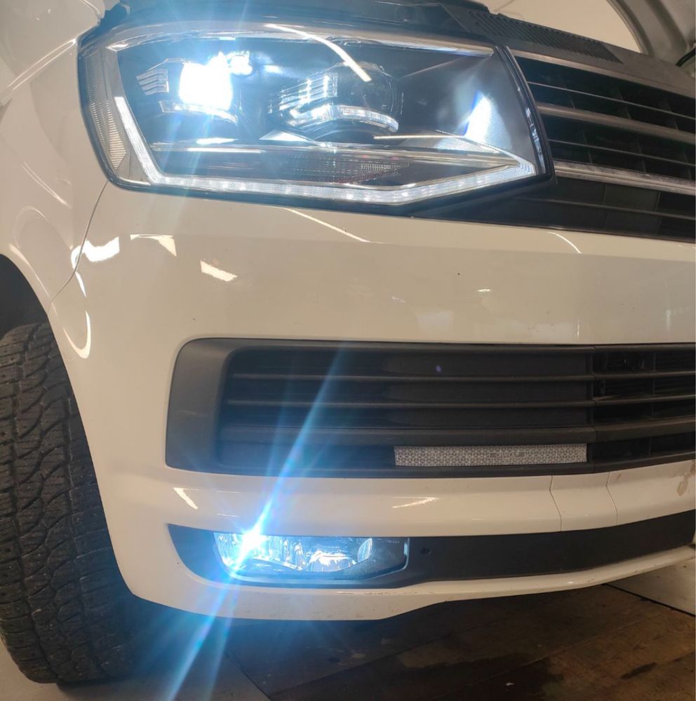 Kratki zderzaka VW Transporter T6  ’15-20r lampy H4