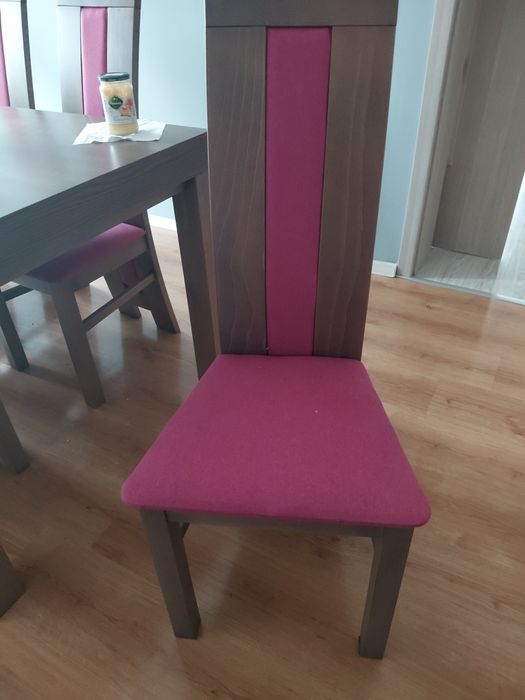 Krzesła prawie jak nowe