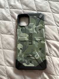 Чехол UAG iPhone 11