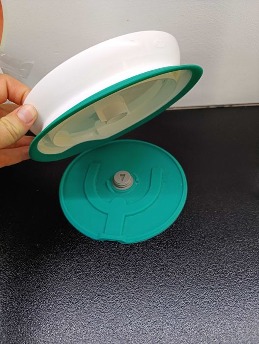 Talerzyk z przyssawką oxo