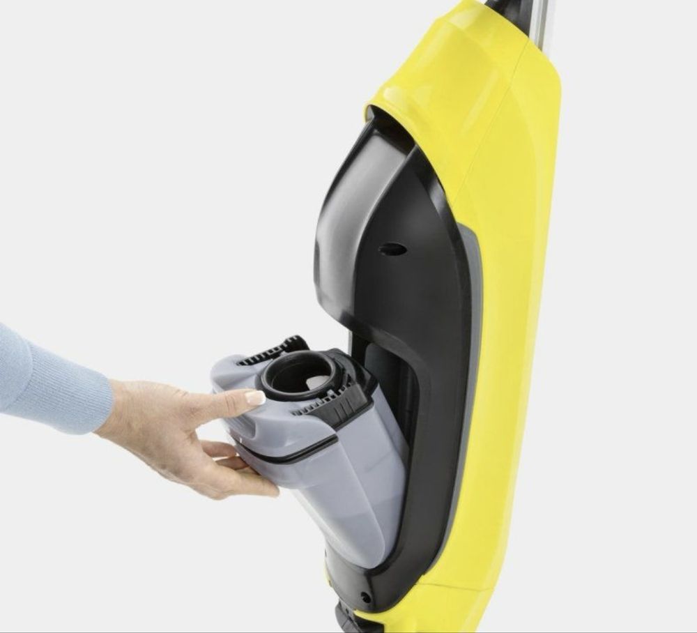 Mop Karcher z funkcją odkurzania