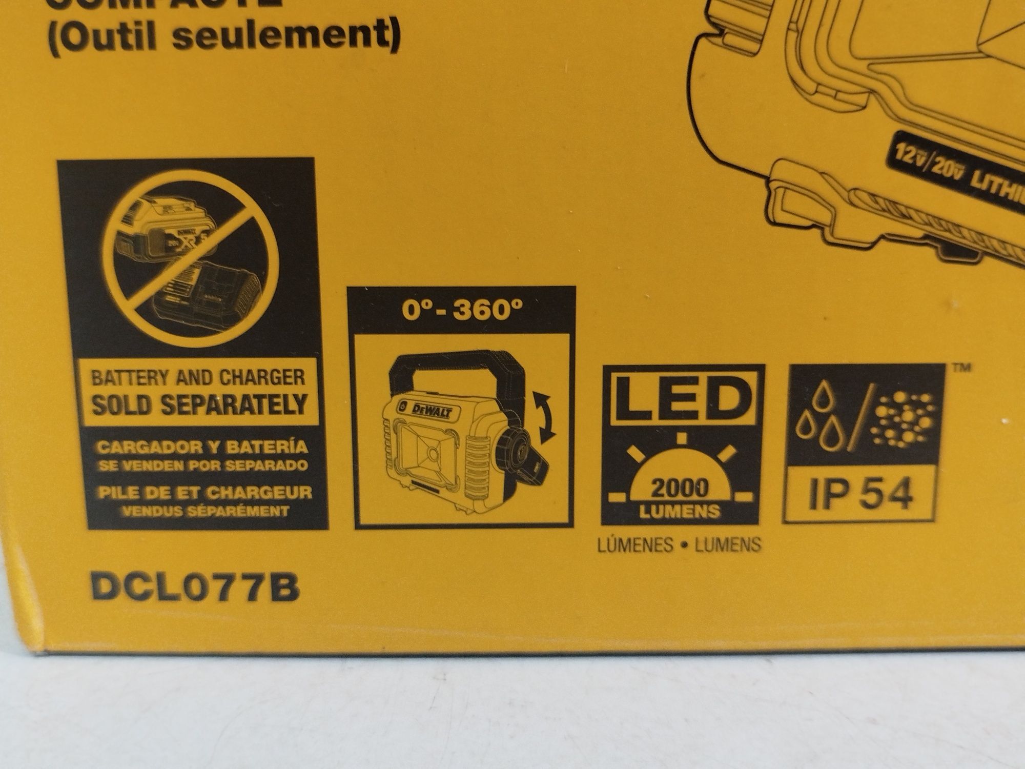 DeWalt DCL077 12/20V Max ліхтар прожектор 2000 Lum  оригінал США
