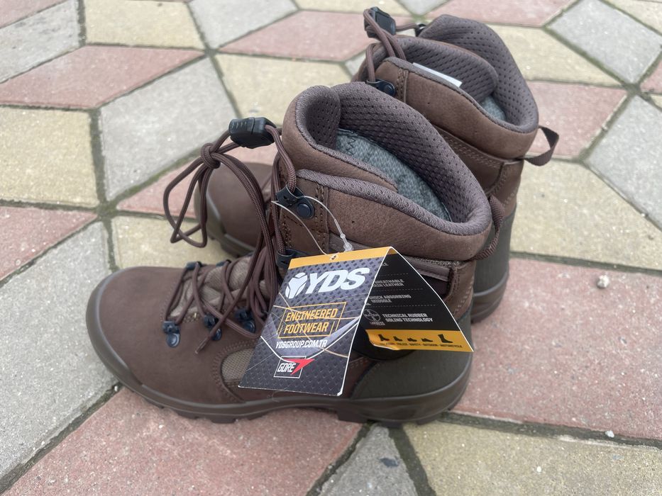 Продам зімні берци нові есть розмер 41