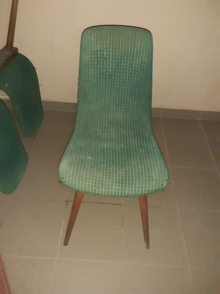 Krzesło tapicerowane typ A-6150 PRL