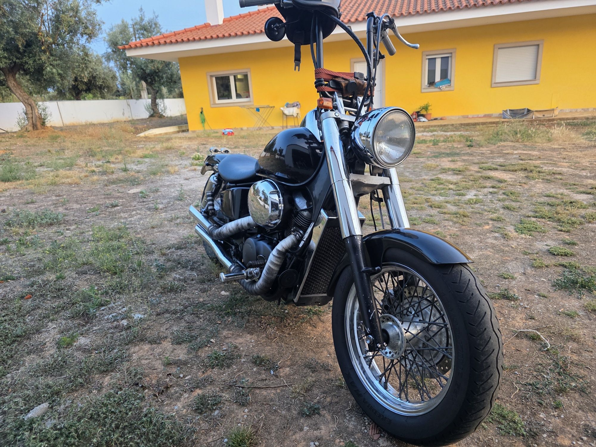 Honda shadow  750