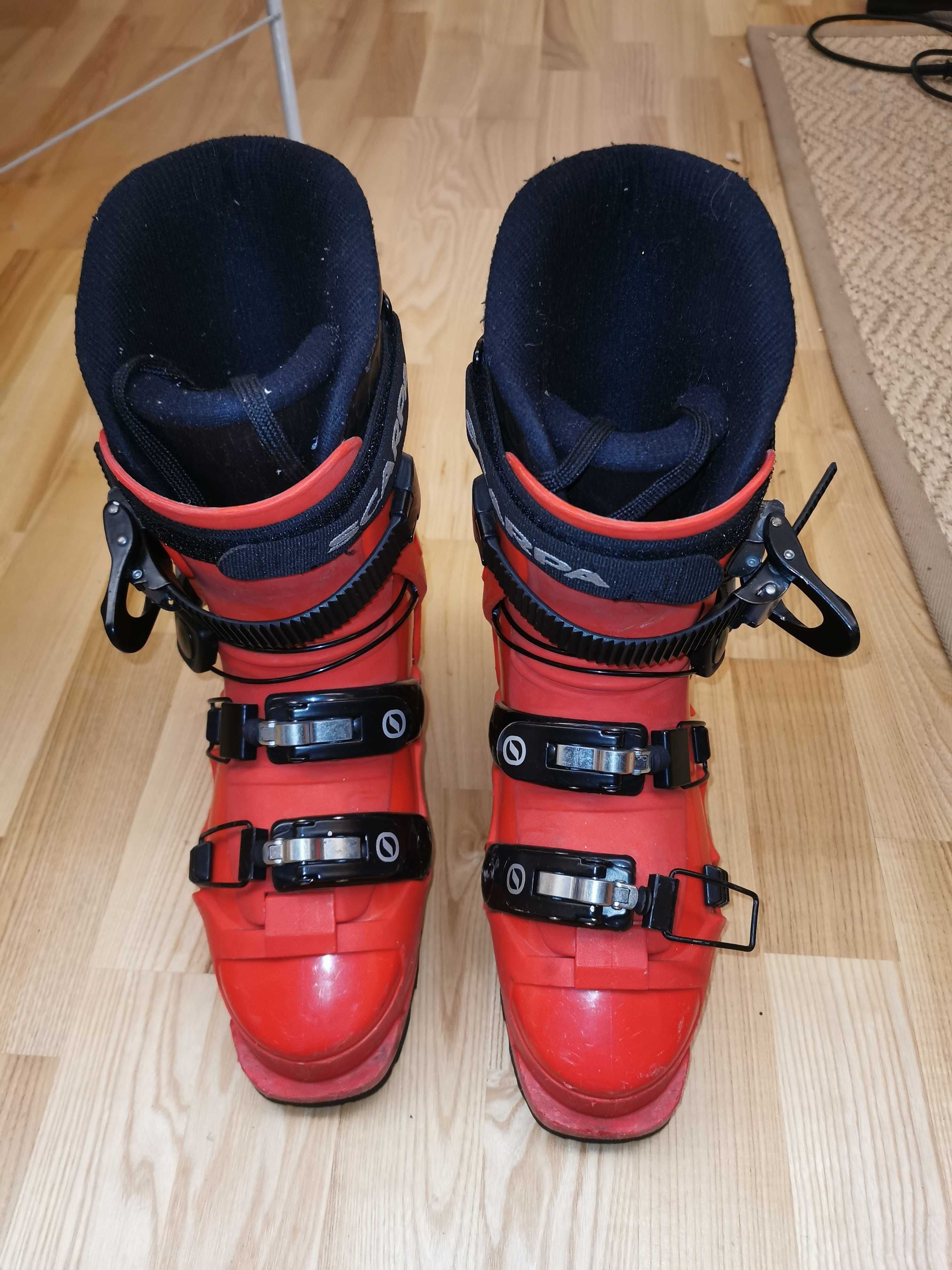 Buty skiturowe lub zjazdowe scarpa 27cm