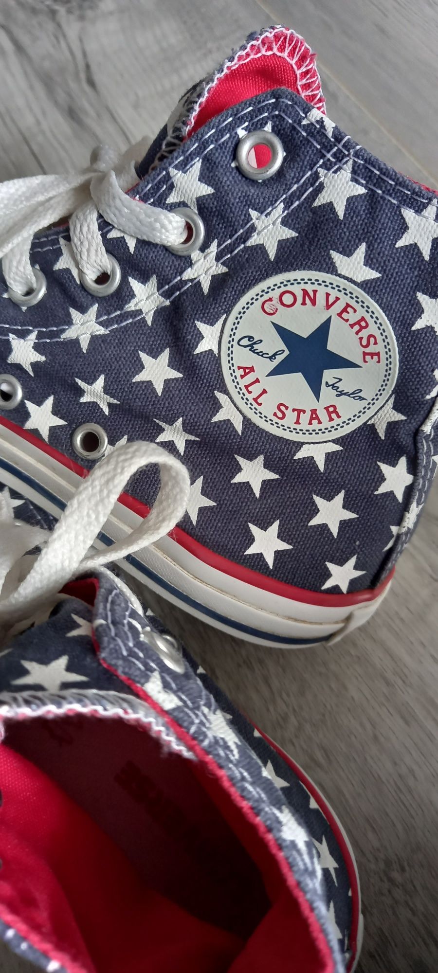 Converse 31,5.Bardzo fajne wysokie trampki