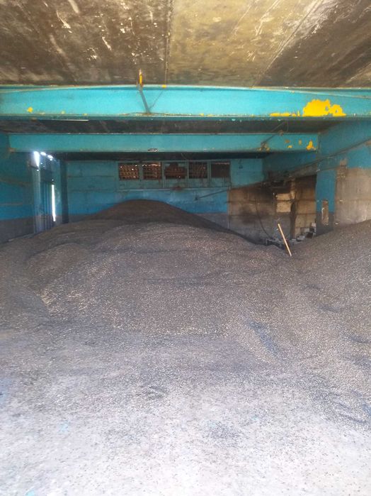 Продам отдельно стоящую базу.