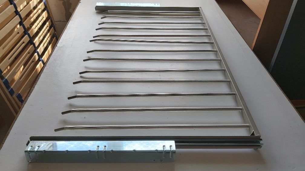Ikea komplement wieszak na spodnie 13 sztuk 97x56