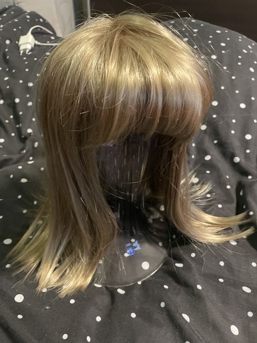 Blond wlosy peruka Nah