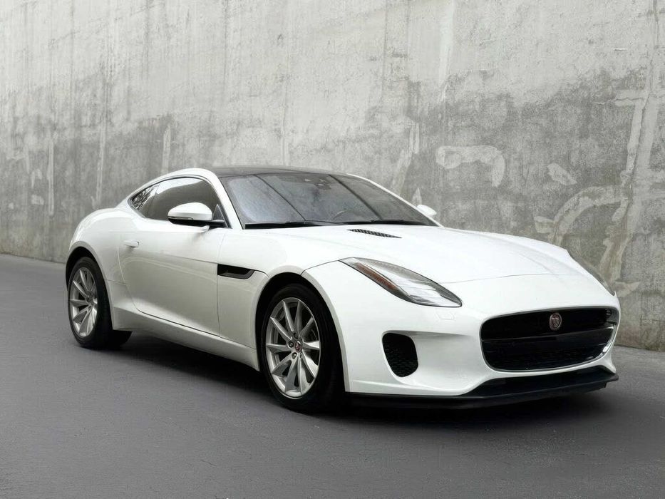 Jaguar F-TYPE 340HP Coupe      2018