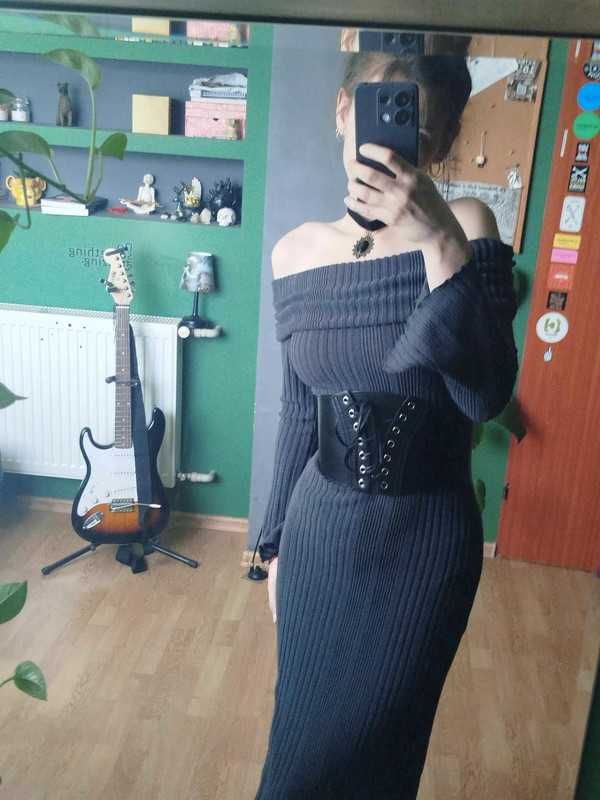 Szara sukienka poliestrowa wiedźmin witcher yennefer