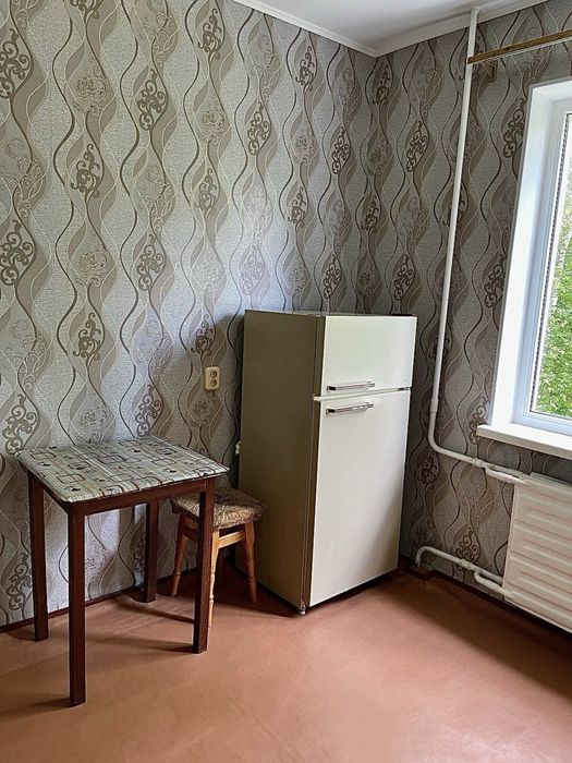 Оренда 1 кімнатна квартира біля супермаркету «Бджілка».