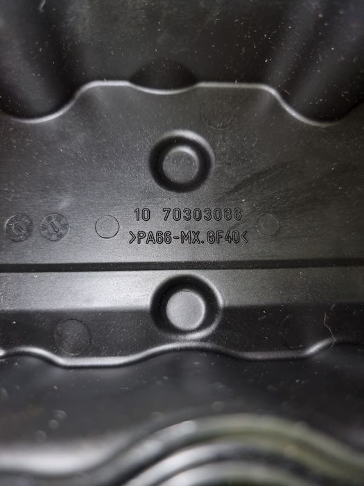Pokrywa zaworów BMW E60 E61 E90 E91 F10 n53b30a