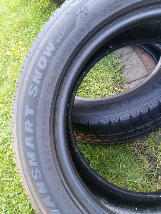 opony  2 szt.225/55/17 C Maxxis  2019 rok