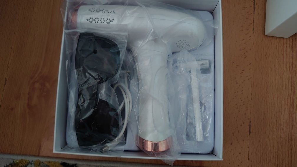 Sprzedam nowy depilator laserowy