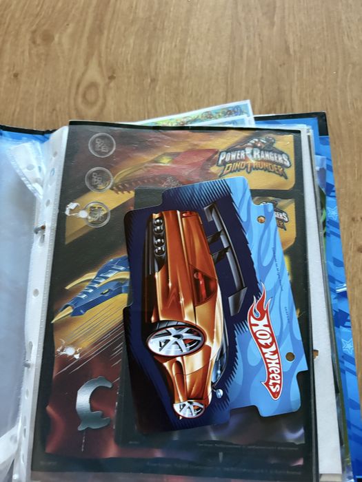 Segregator z karteczkami Power Rangers Hot Wheels i inne