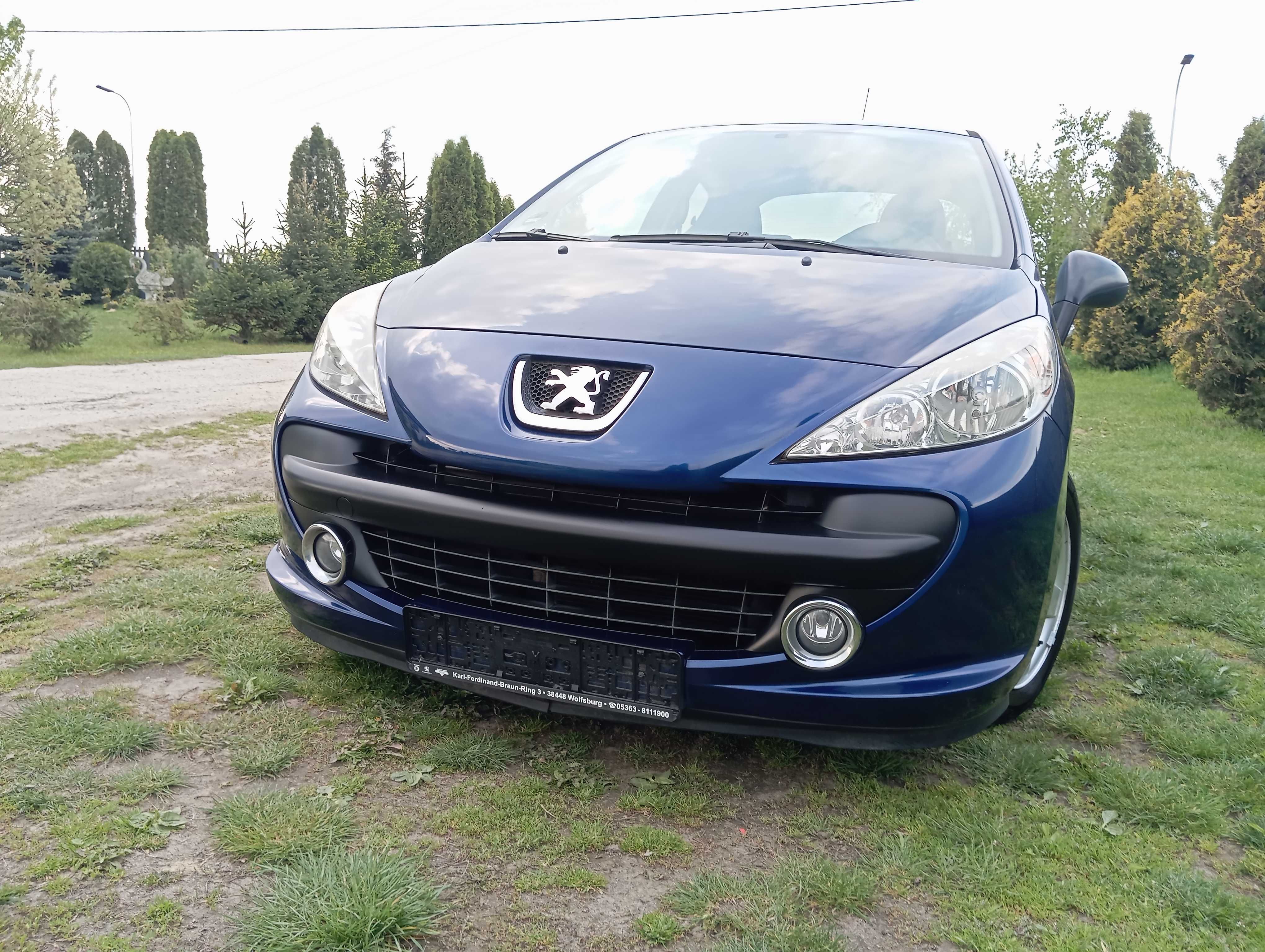 Peugeot 207 1.4 benzyna niski przebieg