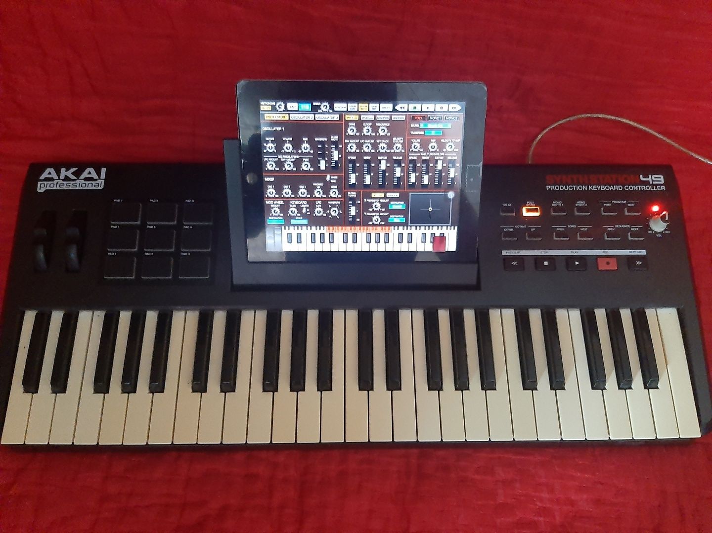 Akai Synthstation 49 iPad синтезатор usb midi mpd mpk mpc key станція