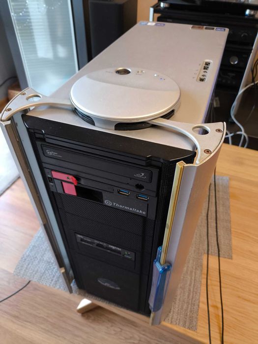 Sprzedam komputer big tower i7 / 24GB RAM / 2TB hybrid HDD