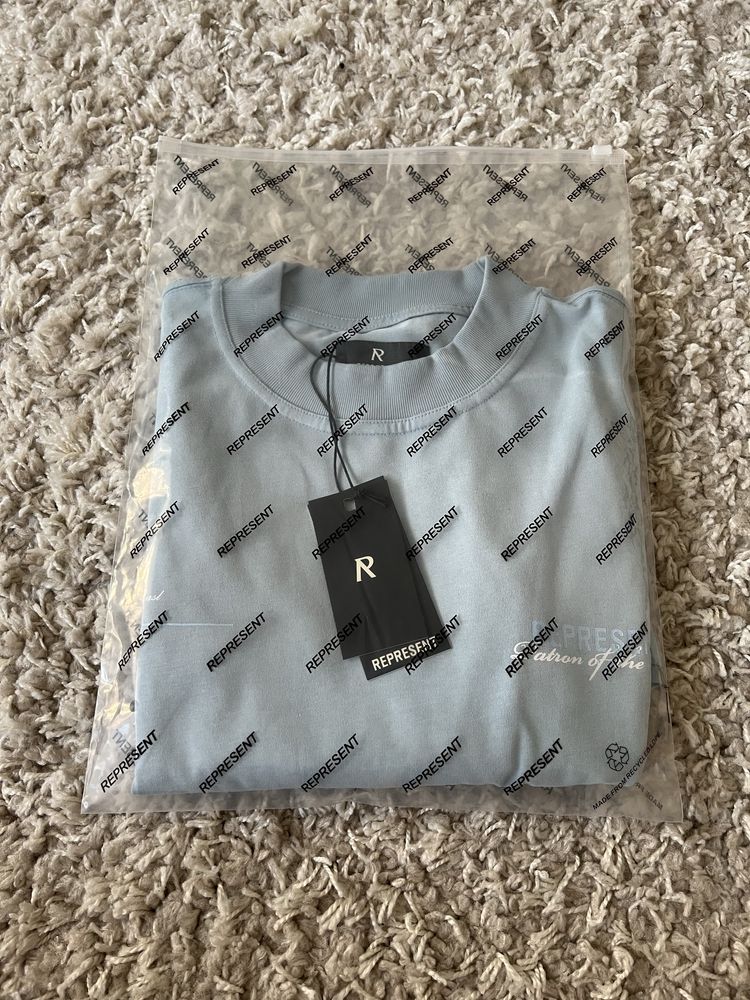 Represent balenciaga футболка