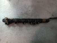 REGUA / RAMPA DE INJECÇÃO TOYOTA COROLLA 2.0D4D 89450-12010