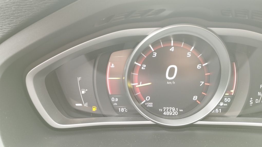 Volvo v40 T3 Como Novo