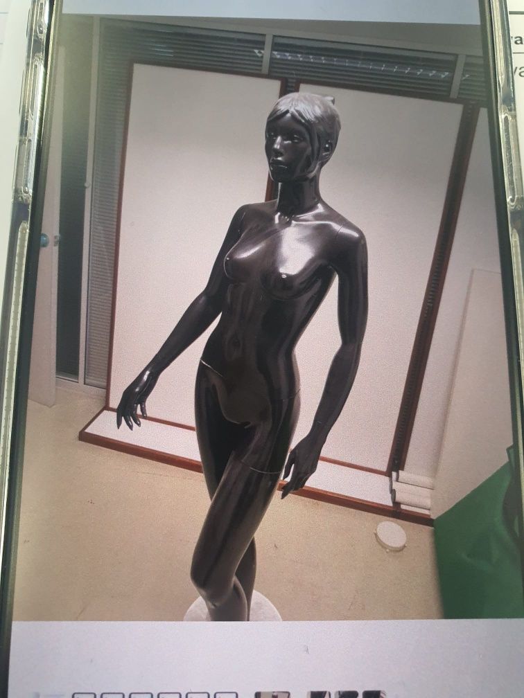 Manequim feminino