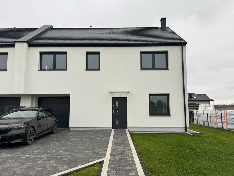 Gotowy dom, 5 pokoi, działka 700 m2