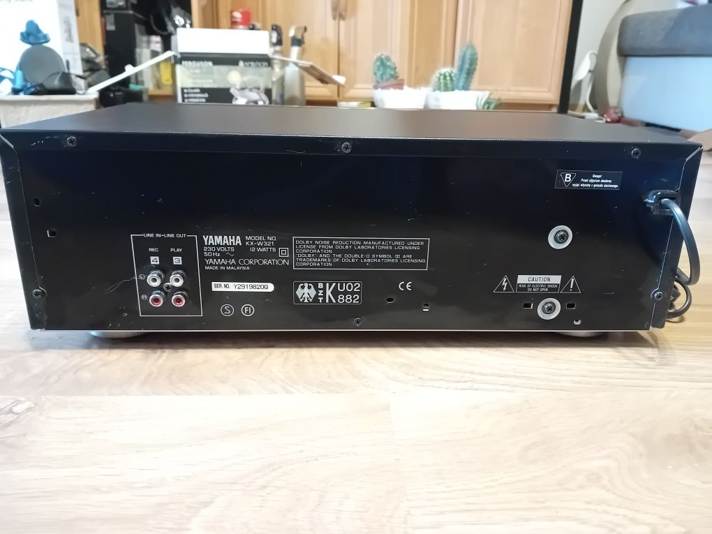 Magnetofon YAMAHA KX-W321