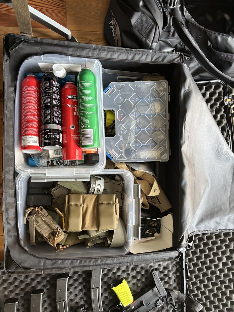 Vendo todo o meu material airsoft