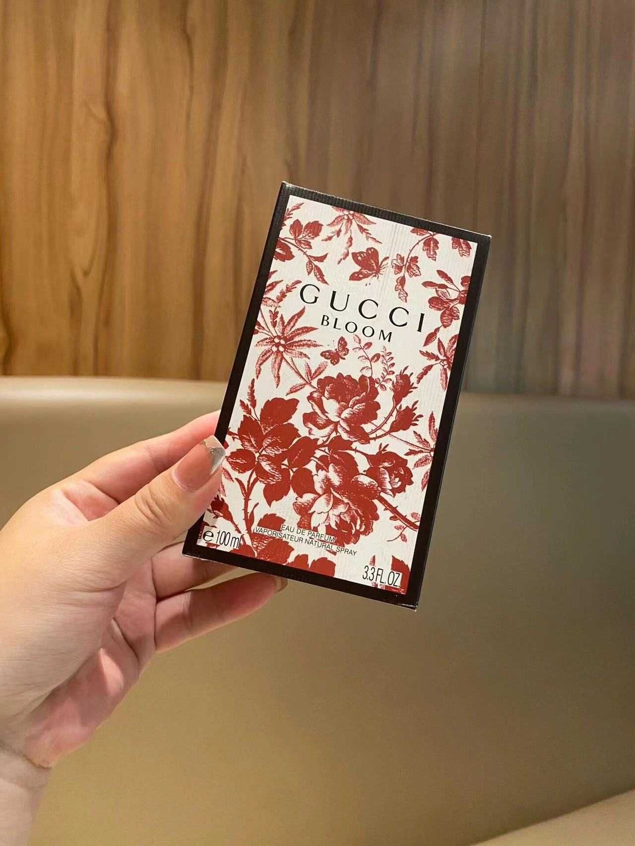 Perfumy Gucci Bloom o pojemności 100 ml, nowe
