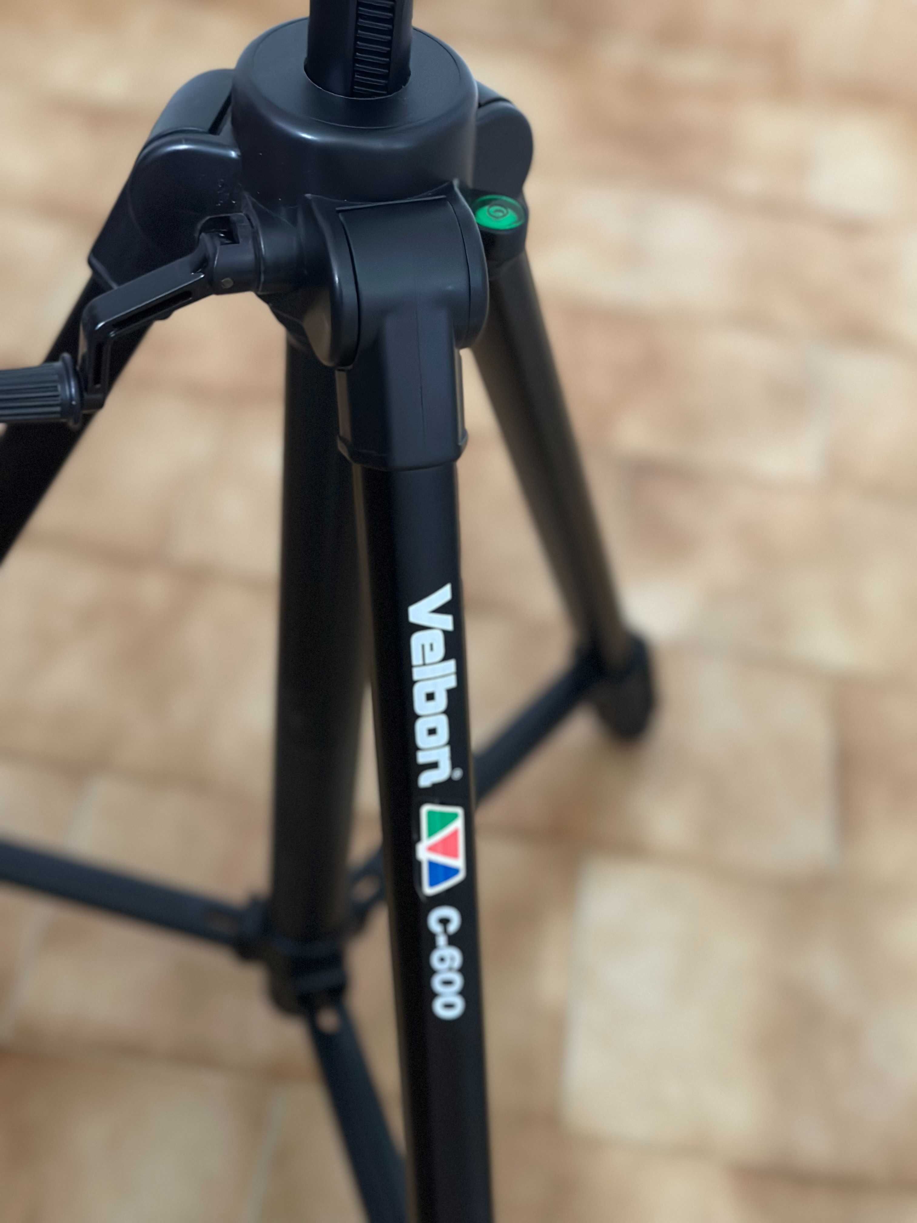 Velbon c-600 tripod