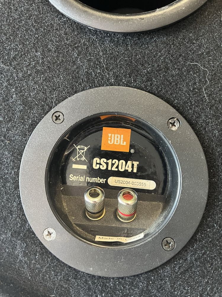Subwoofer tuba Jbl  i wzmacniacz Crunch