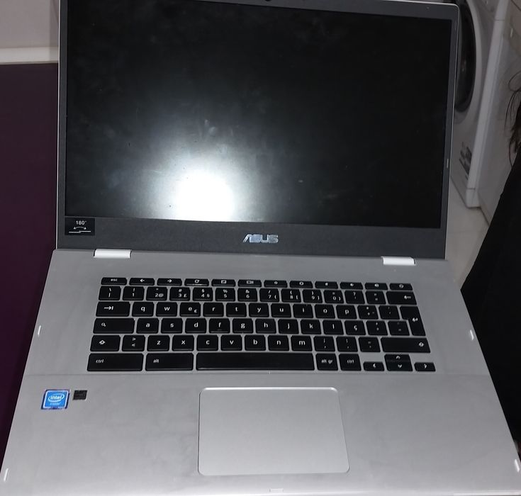 Asus Chromebook CX1500CN