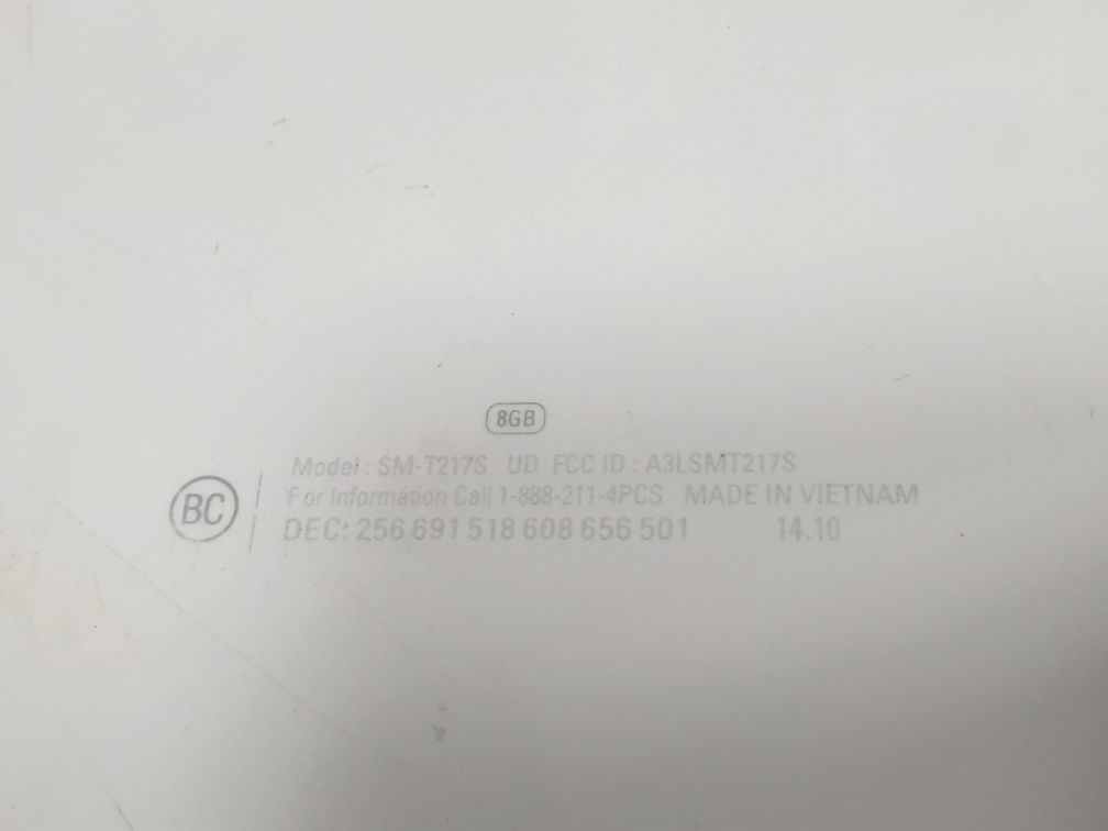 Планшет Samsung Galaxy Tab 3 "8Gb"(SM-T217S))
