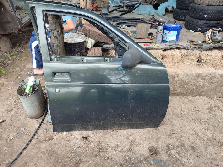 Дверь передняя правая ваз 2110-2111-2112 приора