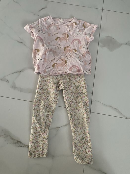 Legginsy Lindex 98 i bluzka z krótkim rękawem 98/104