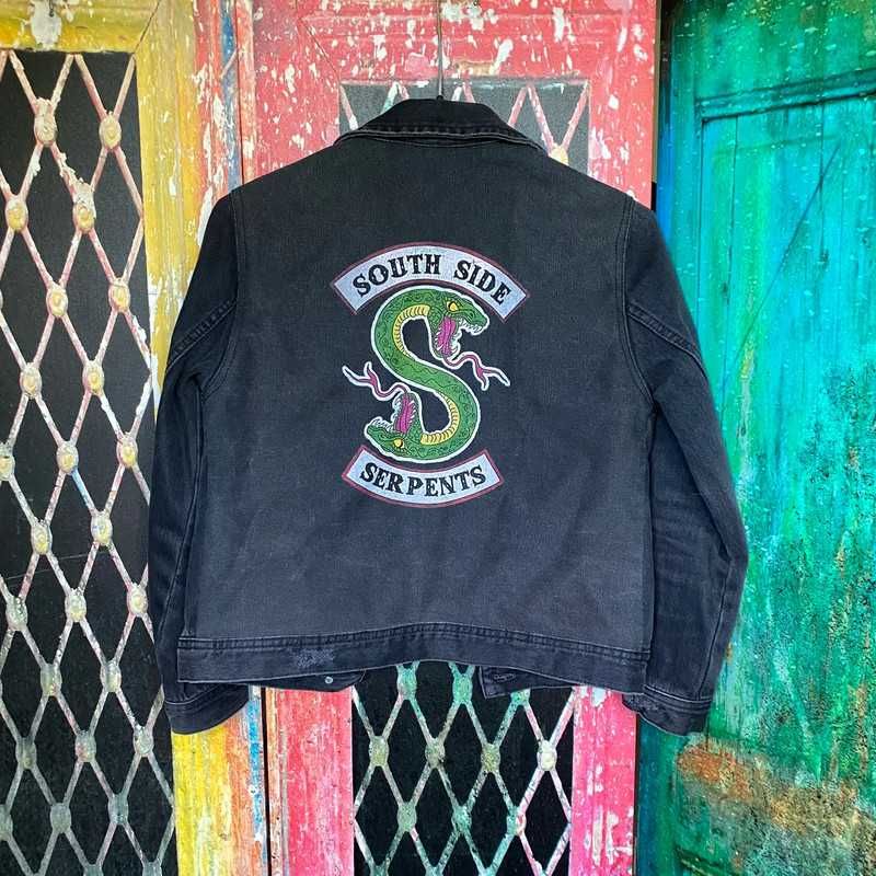 Czarna kurtka jeansowa z przetarciami South Side Serpents [S]