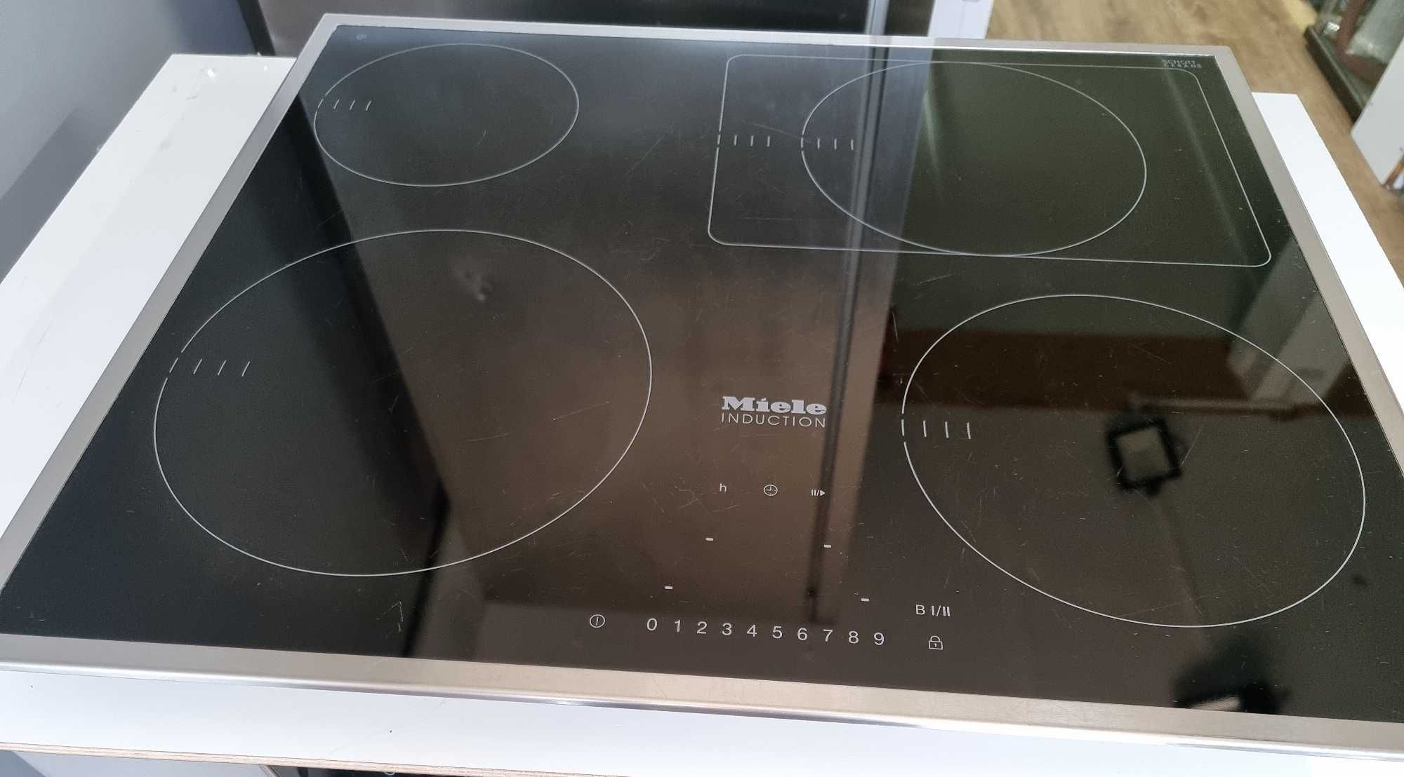 Płyta indukcyjna z ramką Miele KM 6317, szer. 61,4 cm, TwinBooster